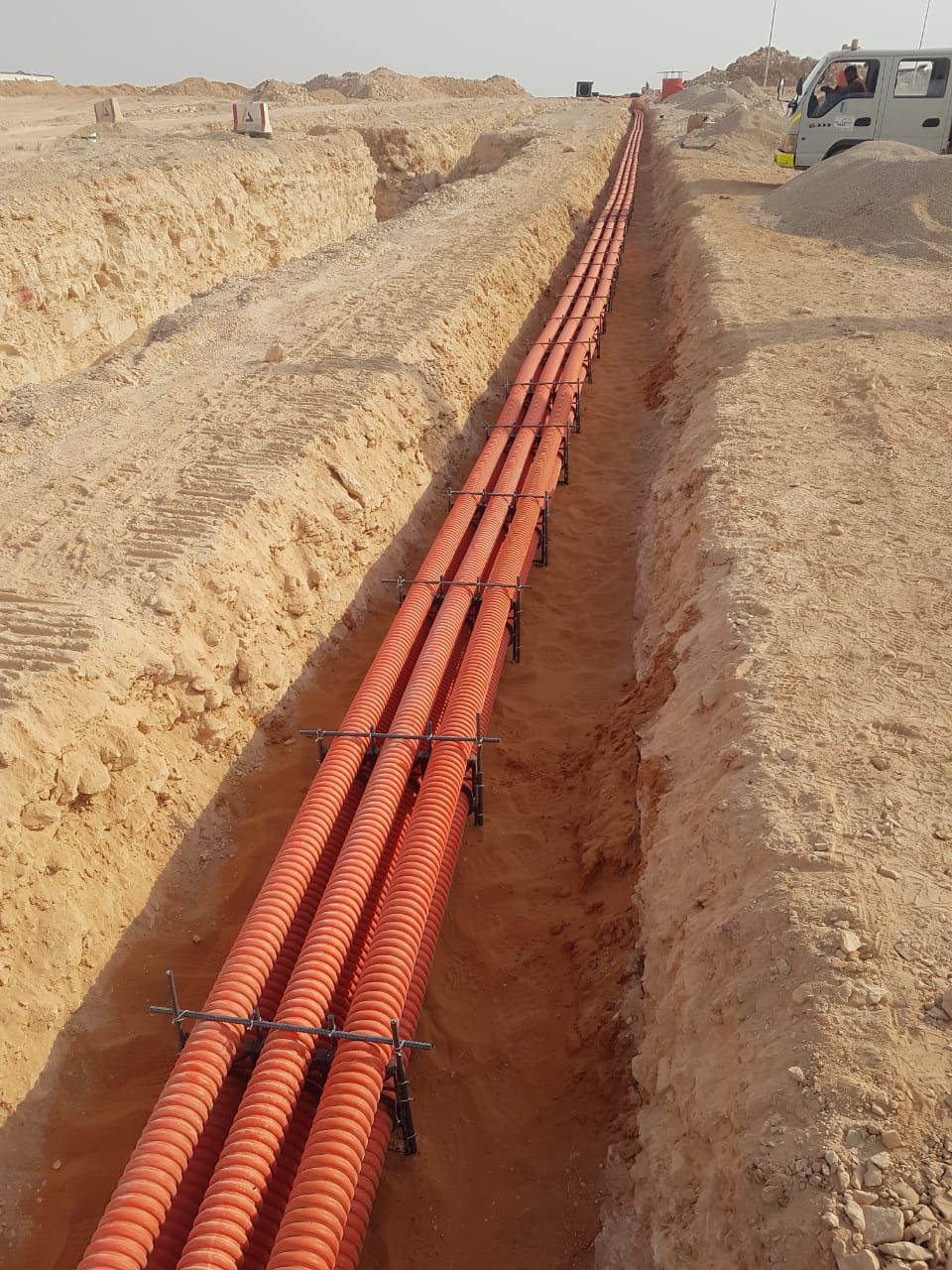 UNDERGROUND FO CABLES AND ACEESSORIES